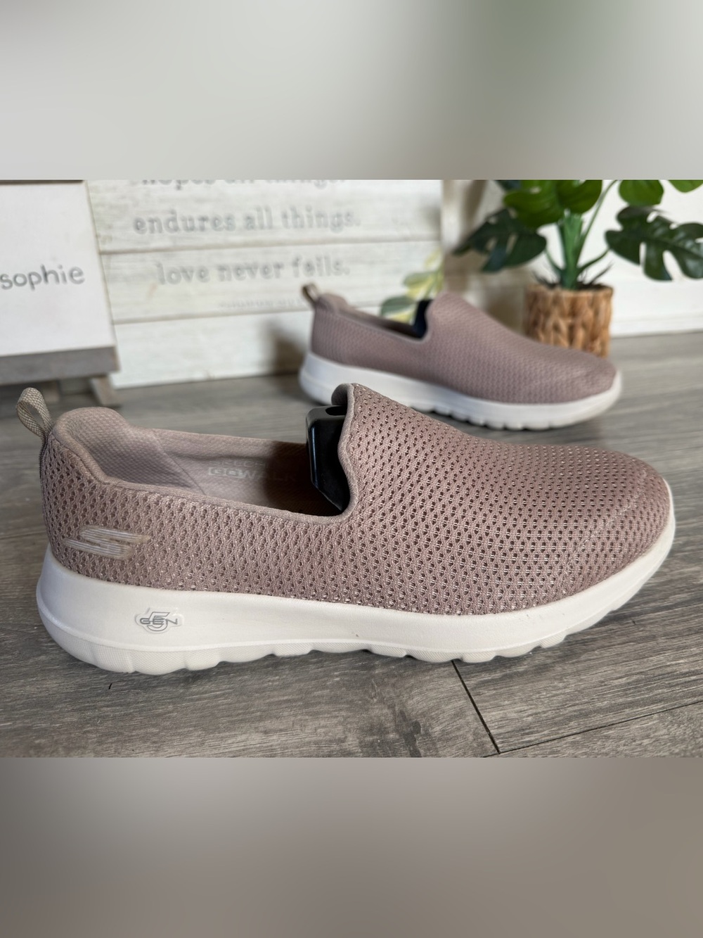 Skechers Goga Max Women's Taupe Slip-On Sneakers. Size 8